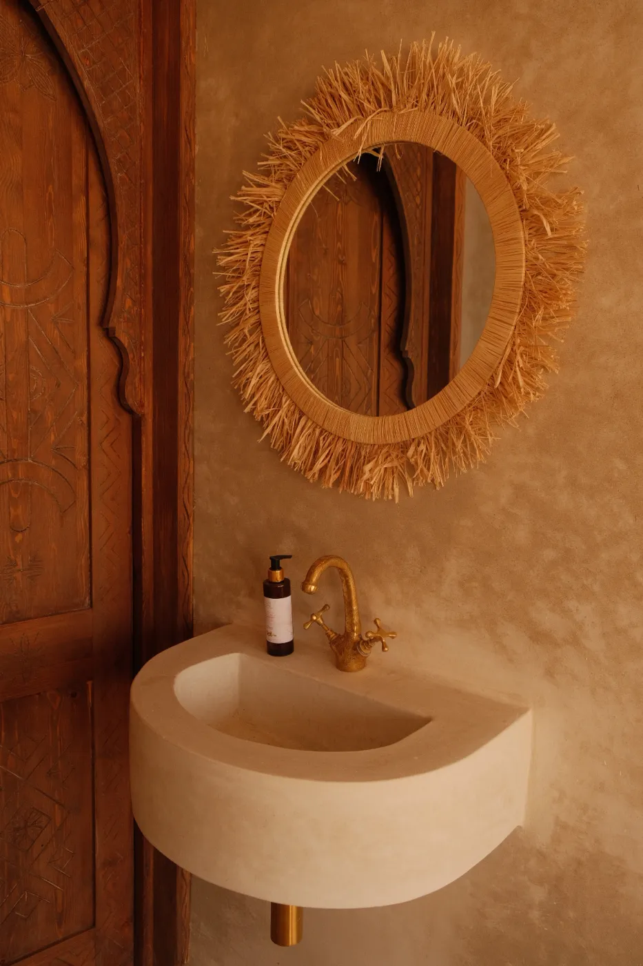Private bathroom detail