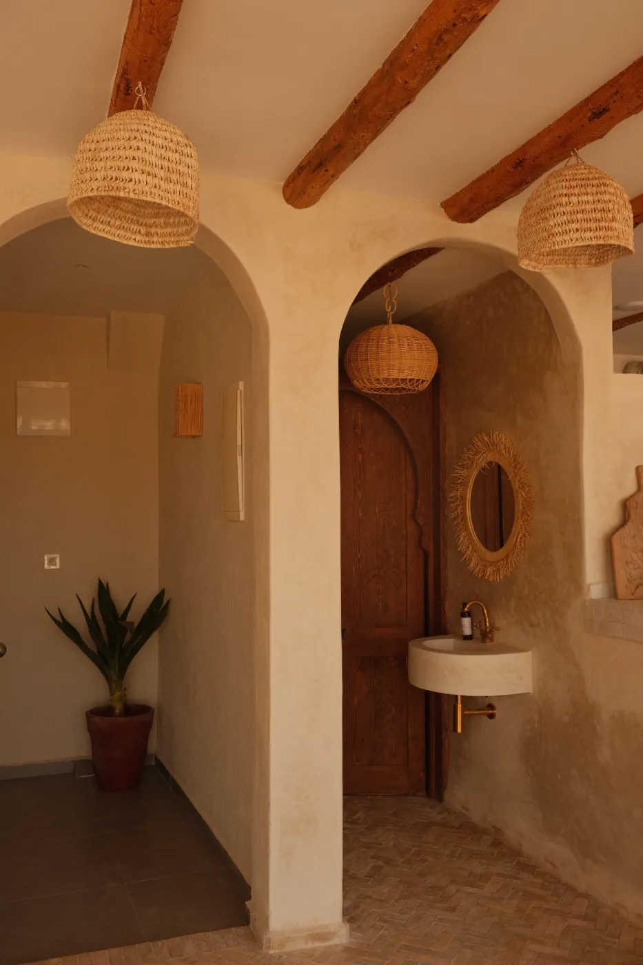 Arches and light inside Flow House